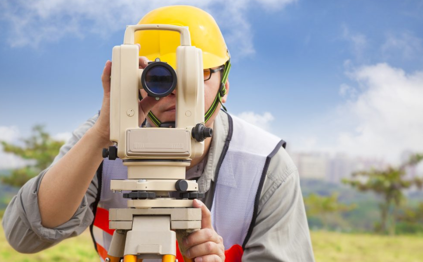 What Does a Land Surveyor Do?